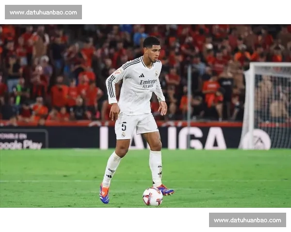 龙哥导演闪电战盛宴！皇马世俱杯反击美学震撼全场