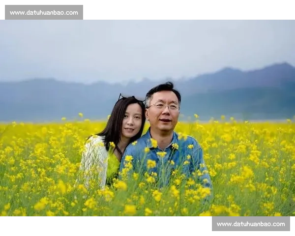 台风追至深圳:思念跨越千里的告白 台风追至深圳:思念跨越千里的告白