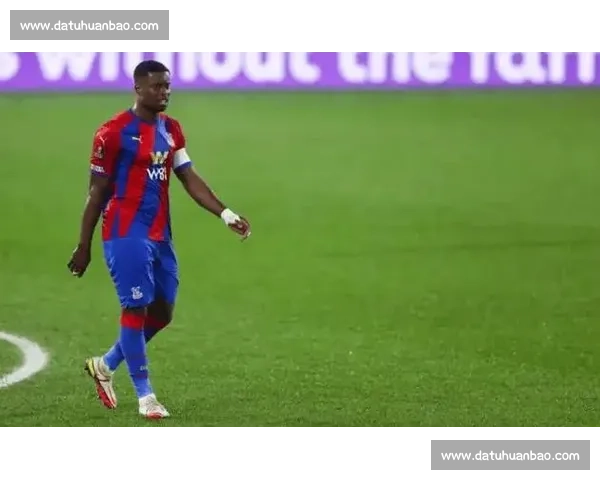 拜仁天价截胡未果！吉滕斯铁心回归切尔西续写英超梦